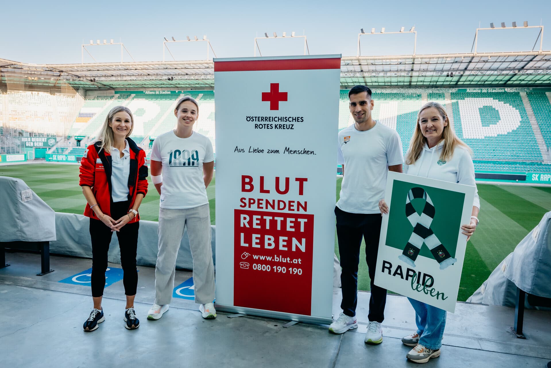 Grünes Blut für den guten Zweck 5 0 - SK Rapid Blutspendeaktion
