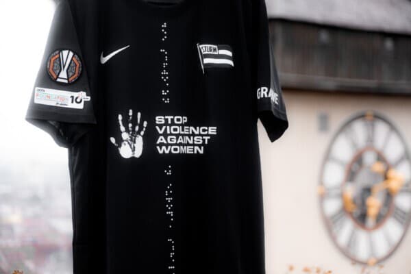 SK Sturm Trikot - Starkes Zeichen gegen Gewalt